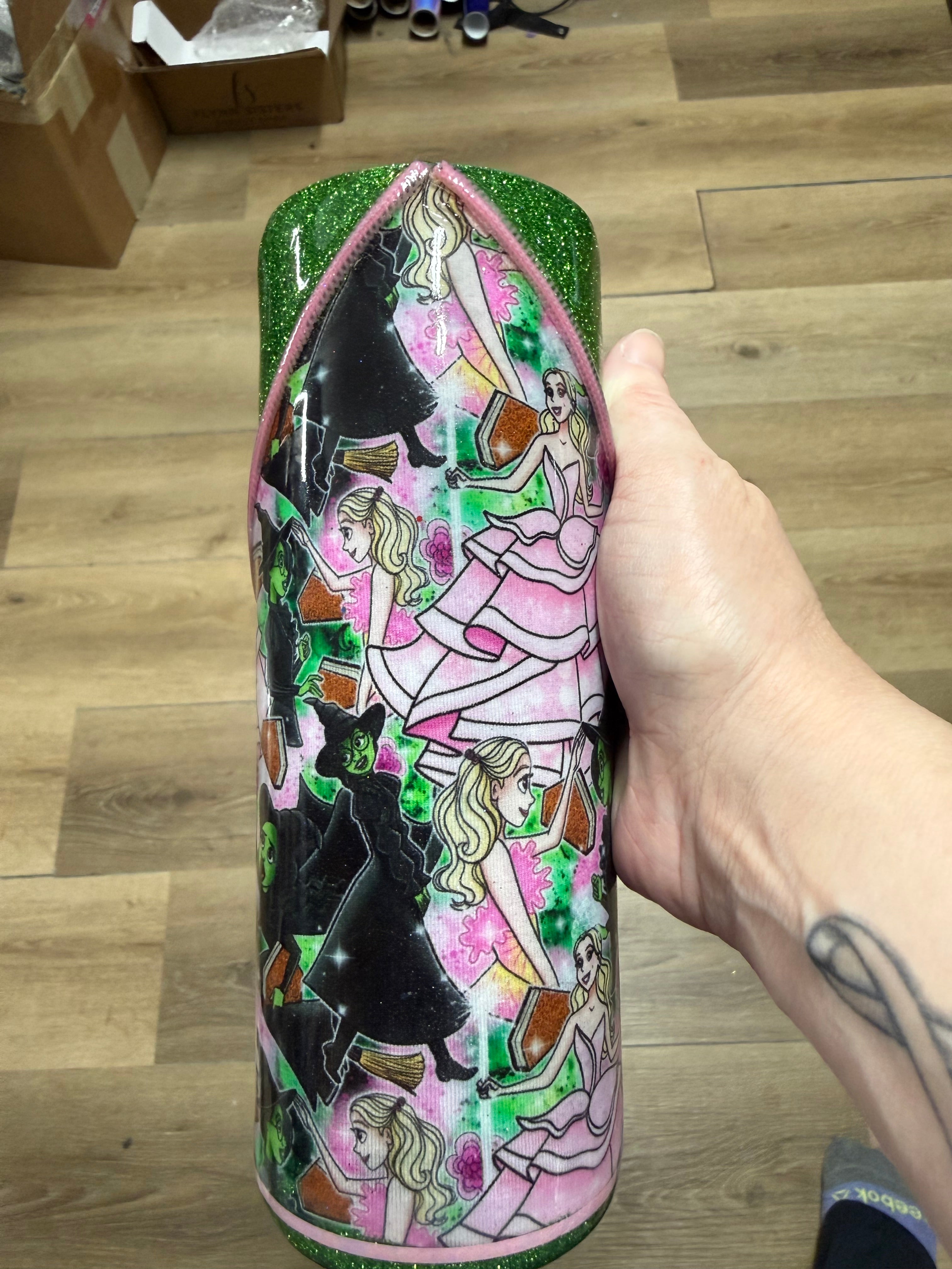 Witch 20oz Zipper