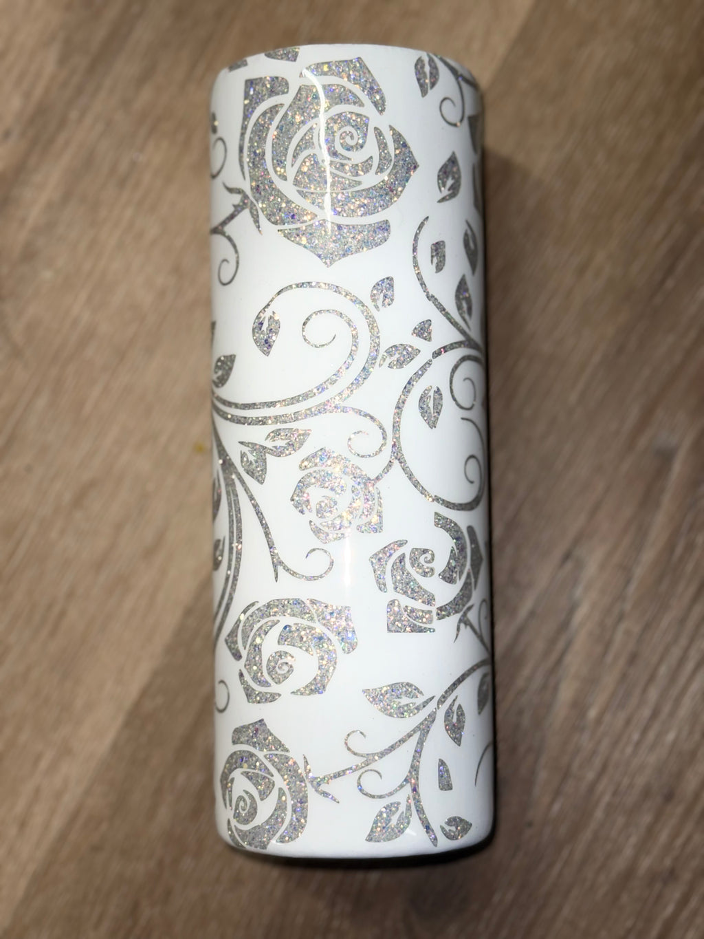 White Rose Peekaboo 20oz