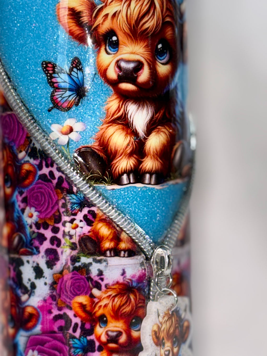 Highland Cow 20oz Zipper Tumbler